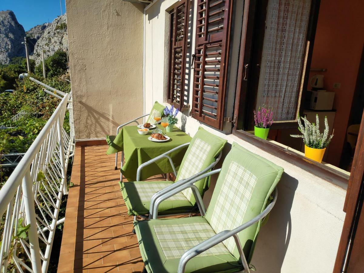 Apartments Niko Omis Ngoại thất bức ảnh