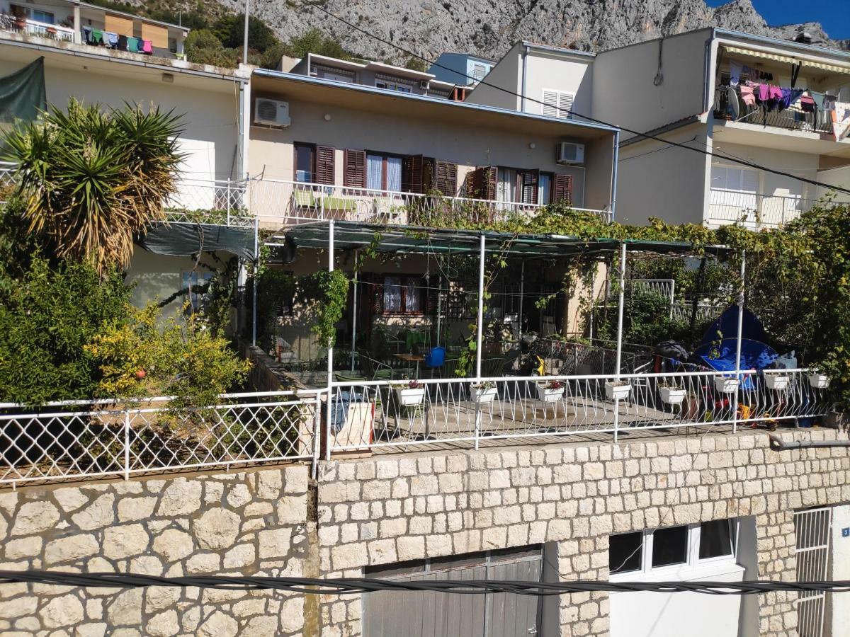 Apartments Niko Omis Ngoại thất bức ảnh