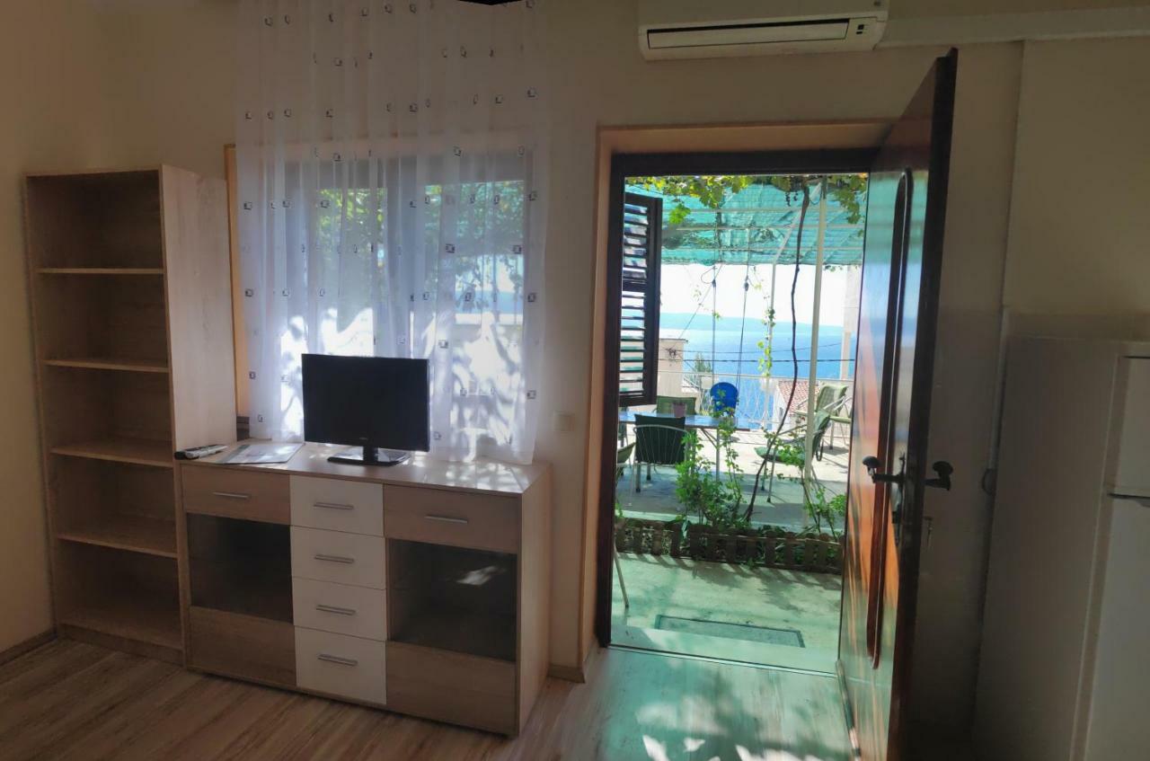 Apartments Niko Omis Ngoại thất bức ảnh