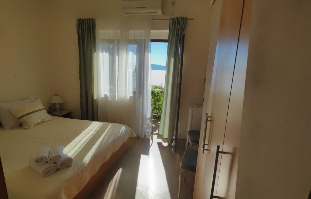 Apartments Niko Omis Ngoại thất bức ảnh
