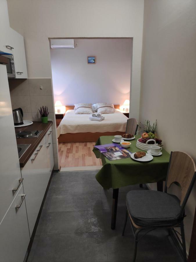 Apartments Niko Omis Ngoại thất bức ảnh