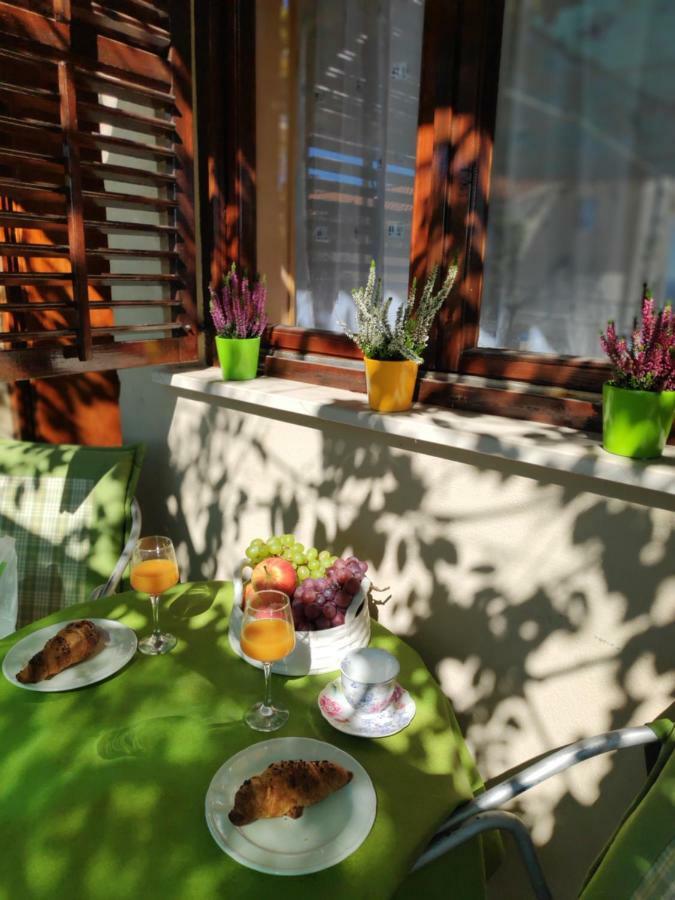 Apartments Niko Omis Ngoại thất bức ảnh